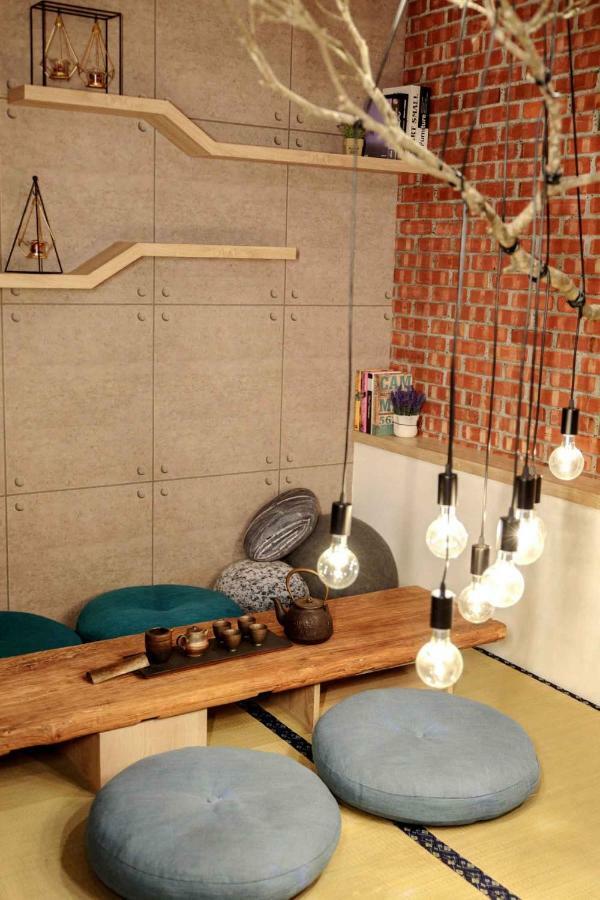 Bird Series B&B&Hostel複合式民宿#本國旅客須先匯款 Tainan Exterior photo