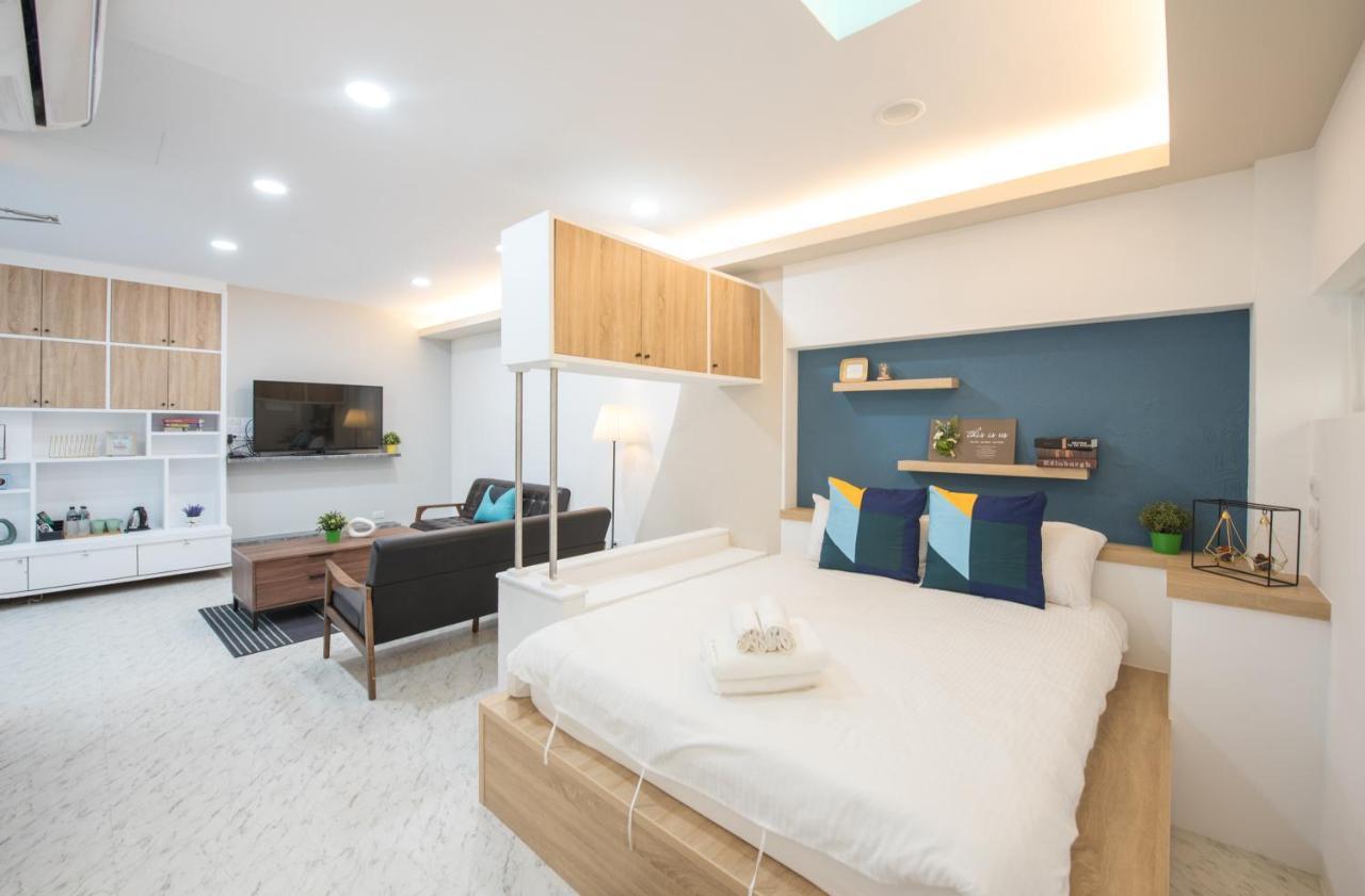 Bird Series B&B&Hostel複合式民宿#本國旅客須先匯款 Tainan Exterior photo